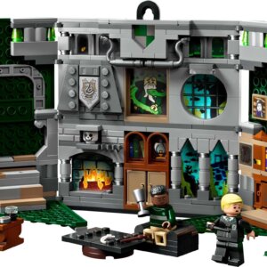 LEGO Harry Potter Slytherin House Banner Set 76410 - Image 2