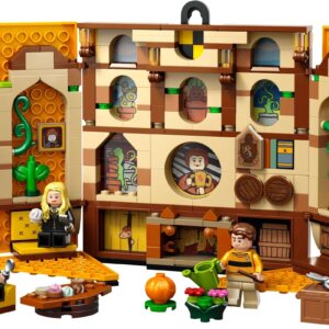 LEGO Harry Potter Hufflepuff House Banner Set 76412 - Image 2