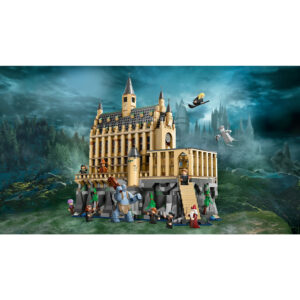 LEGO Harry Potter Hogwarts Castle: The Great Hall 76435 - Image 3