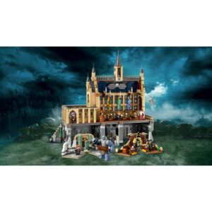 LEGO Harry Potter Hogwarts Castle: The Great Hall 76435 - Image 5