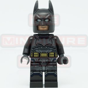 Armored Batman DC Comics LEGO Minifigures 76044 - Image 4