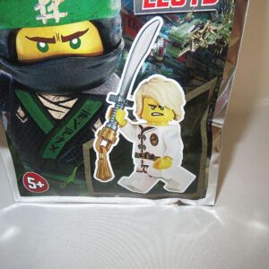 LEGO Ninjago Lloyd Minifigure with Two Faces and Ninja Sword Foil Pack Set 471701 - Image 3