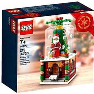LEGO Christmas Snowglobe Set 40223 (Damaged Box) - Image 1
