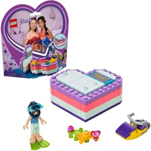 LEGO Friends Emma’s Summer Heart Box Set 41385 - Image 1