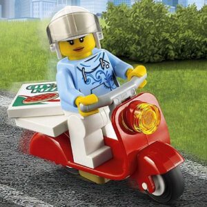 LEGO City Great Vehicles Pizza Van Set 60150 - Image 10