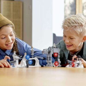 LEGO Star Wars Echo Base Defense Set 75241 - Image 7