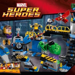 LEGO Super Heroes Hulk Lab Smash Set 76018 - Image 4