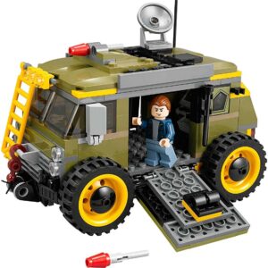 LEGO Teenage Mutant Ninja Turtles Turtle Van Takedown Set 79115 - Image 4