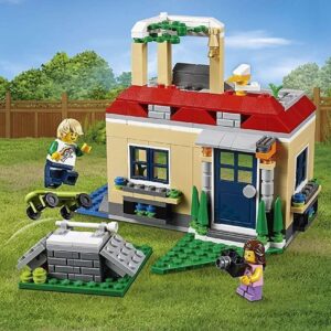 LEGO UK 31067 Modular Poolside Holiday Construction Toy - Image 6