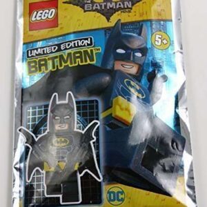 LEGO Batman Movie Batman Minifigure Foil Bag Set 211701 - Image 1