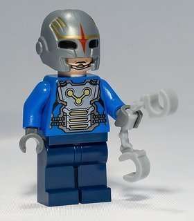 Lego-Guardians-of-the-Galaxy-NOVA-COP-OFFICER-Minifigure-from-76019-Set-B00NQ8I1JU.jpg