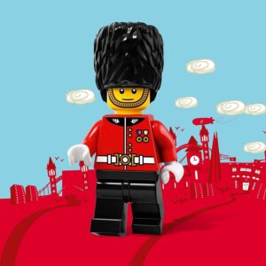 LEGO Hamleys Exclusive Royal Guard Minifigure Polybag Set 5005233 - Image 4